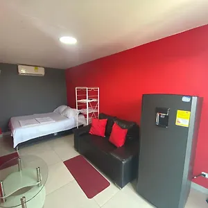 Apartamento La Casita De Max Y Tim 4to Piso, Cartagena