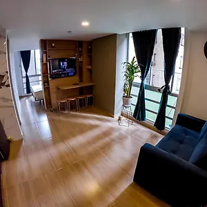 Comodo Tipo Loft En Centro De 5 , Bogotá Colombia